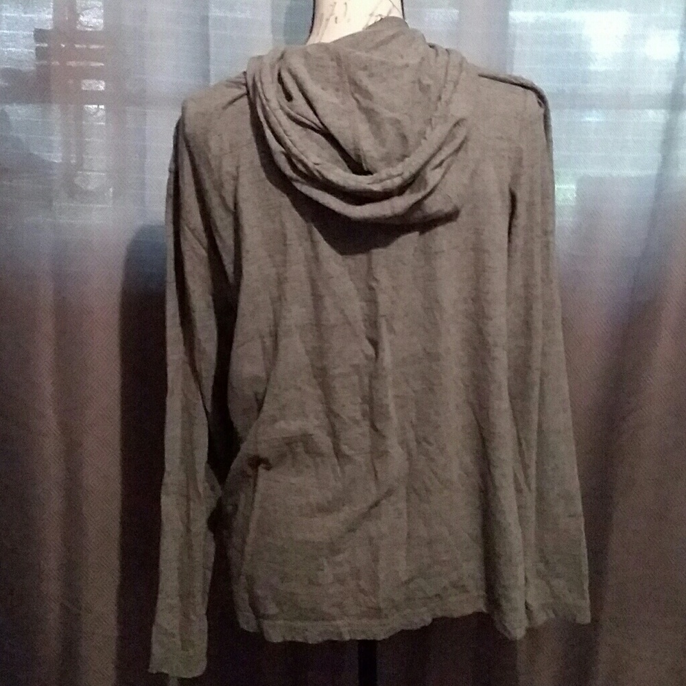 Shirt - Picture 2 of 2